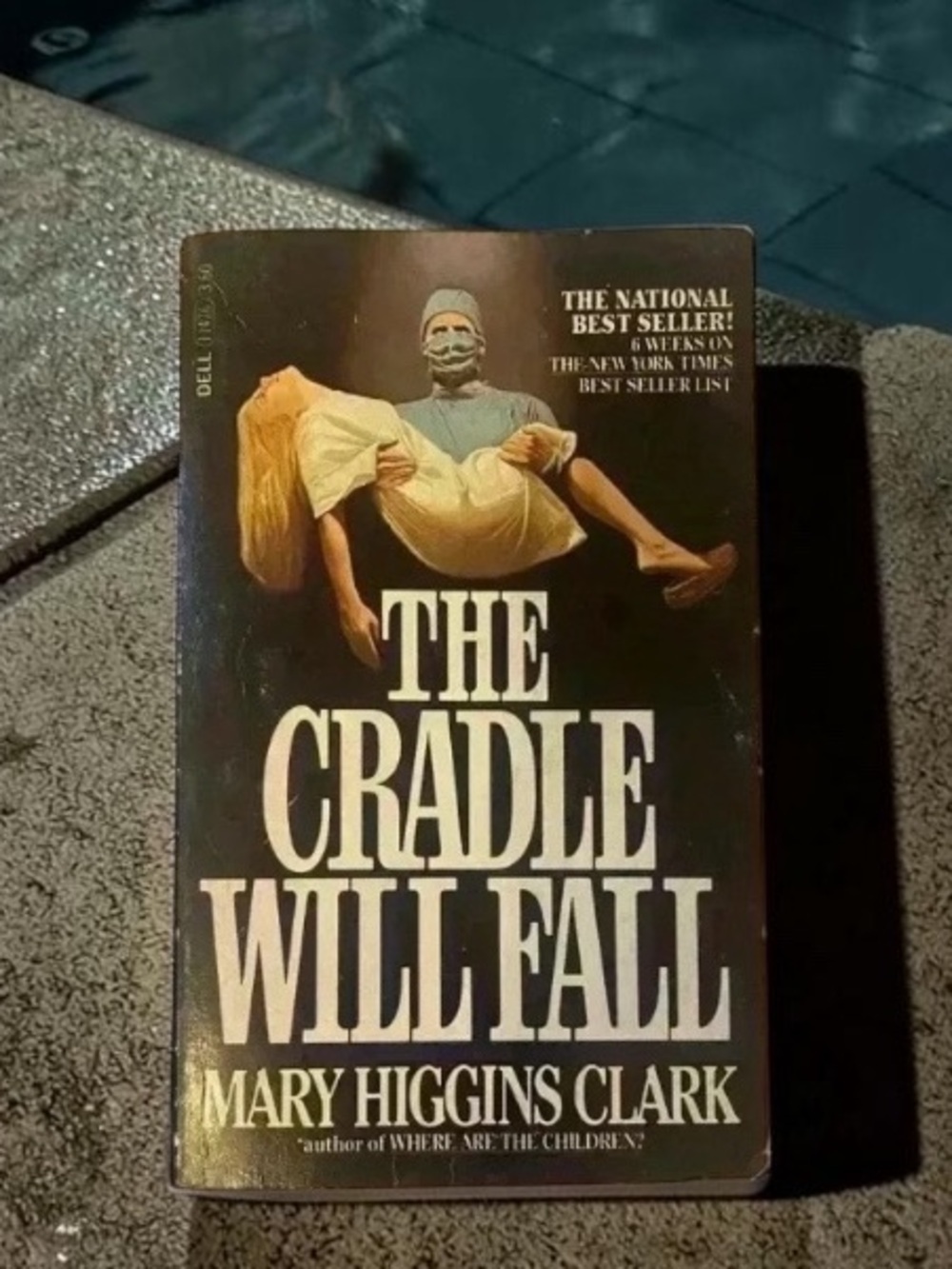 NATIONAL BEST SELLER “The Cradle Will Fall” By Mary Higgins Clark Softcover Book